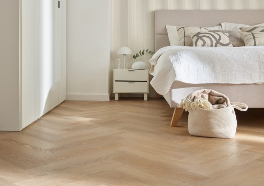 VOX_Rega_IOWA Oak_6067558